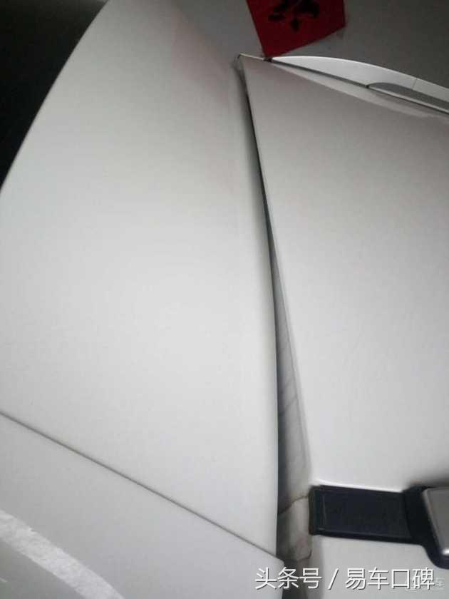 众泰t60后备箱右侧漏水,众泰t600发动机漏水