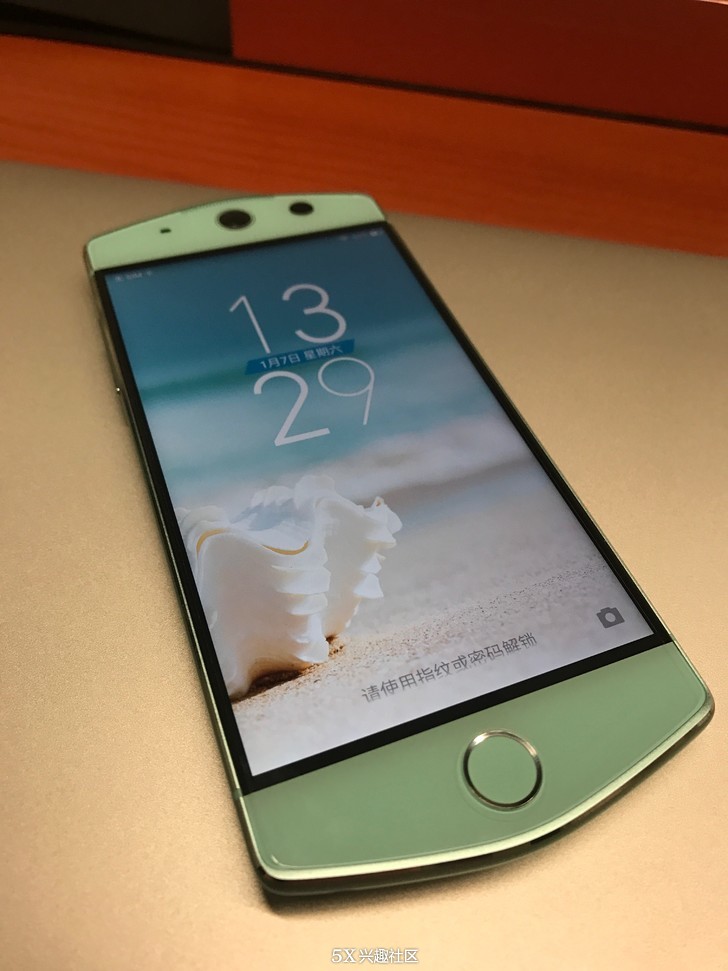 美图手机angelababy代言开箱,angelababy代言美图m8