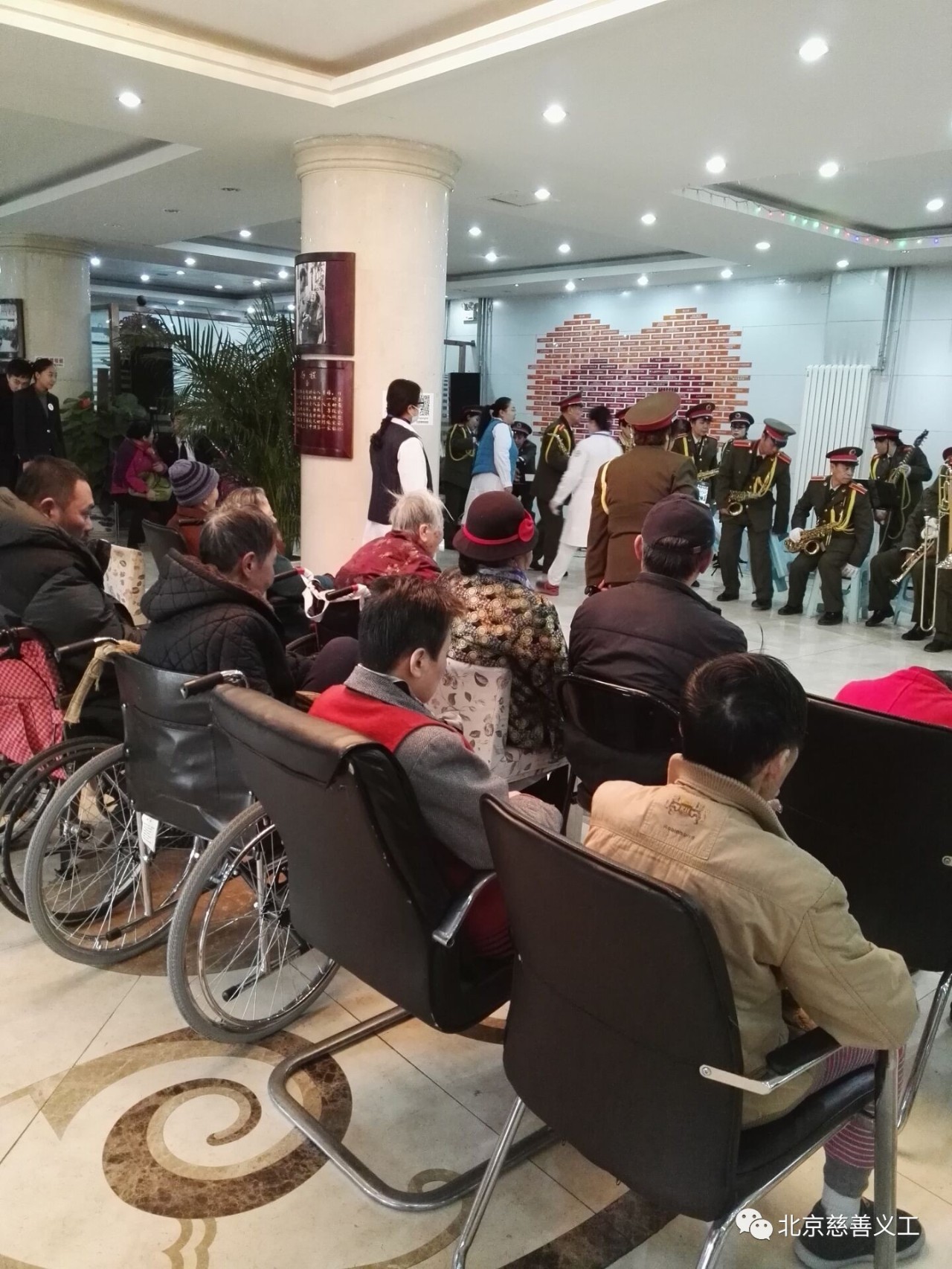 助老重阳,到敬老院关爱老人的活动成果