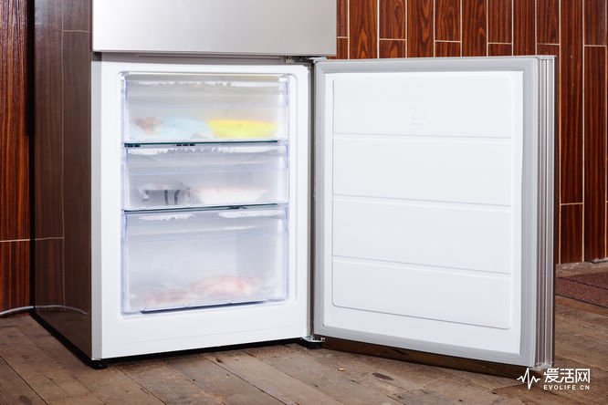 创维单开门三层冰箱尺寸,创维冰箱bcd-186d储水盒