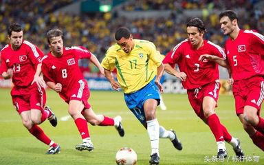 个性球星偏爱17号，17号代表着青春风暴和成为主力前的跳板号