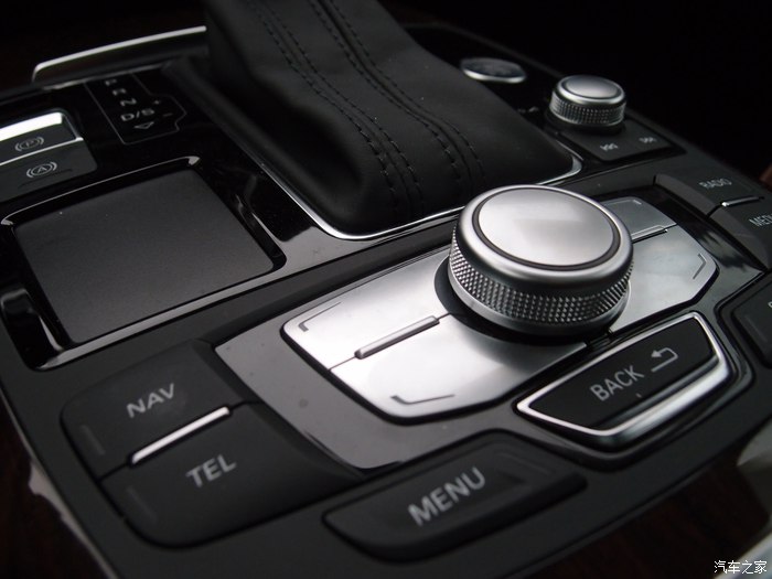 新款奥迪a6l真实落地分享,奥迪a6ltfsi2016款落地多少钱