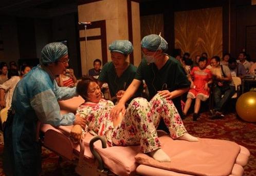 催眠分娩的正确方法,自然分娩催眠