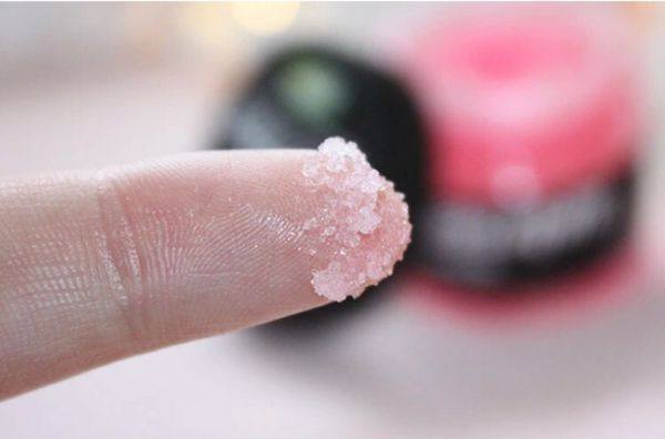 冬季皮肤粗糙有凸起,冬天皮肤真实状态