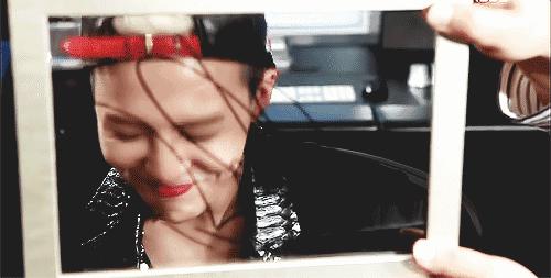 张艺兴涂口红好看吗,张艺兴口红完整视频