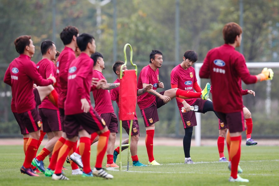 中国杯国足爆冷泰国,中国杯国足再一次惨败希望在哪里