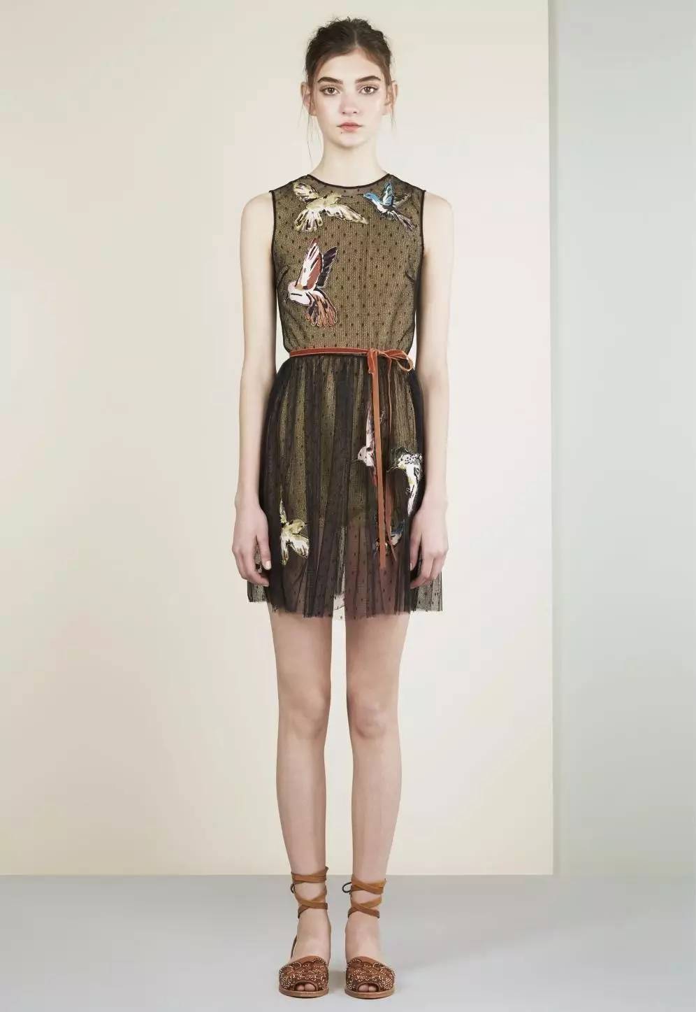 redvalentino2017鏃╂槬,redvalentino灏戝コ