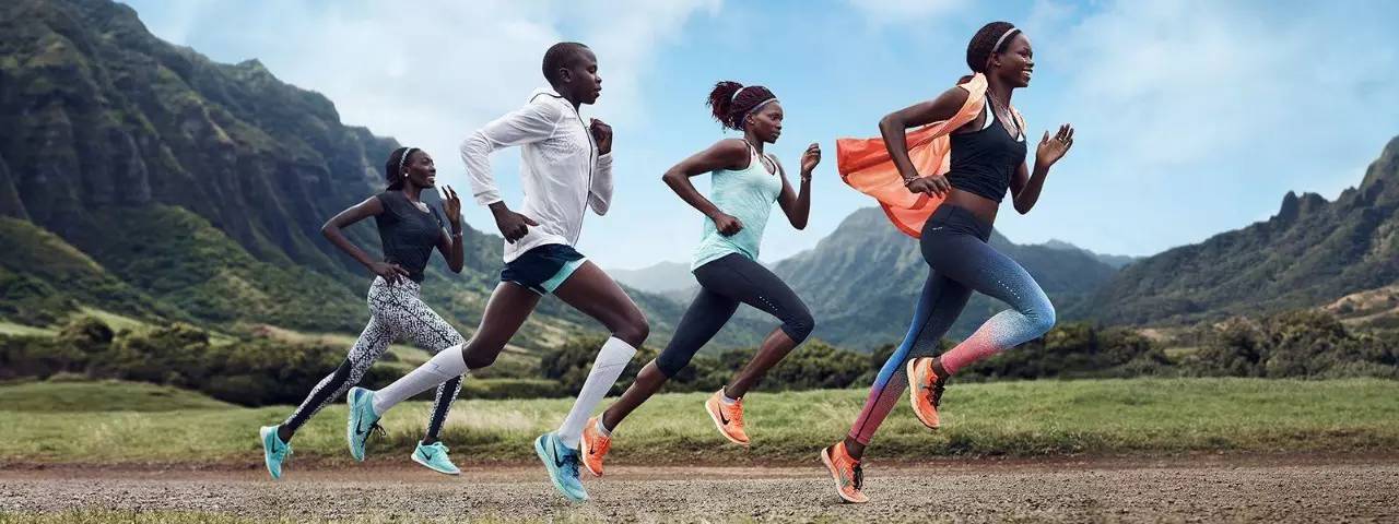 姑娘,你漏电了!