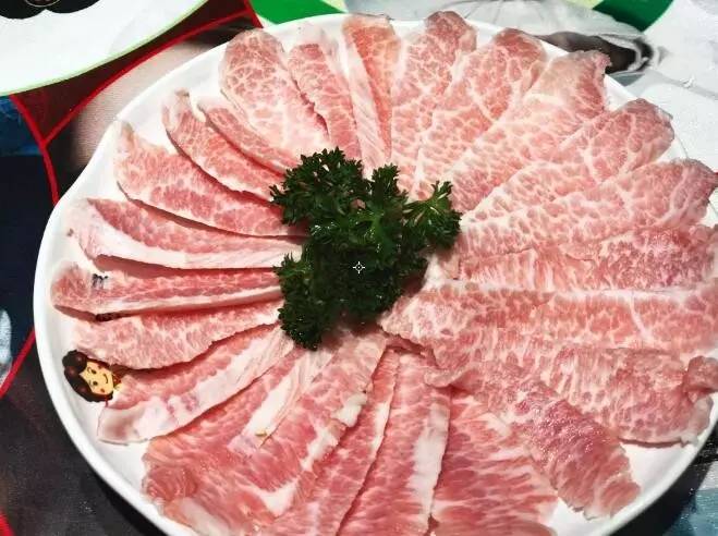 叱咤首尔烤肉界30年，来成都秒变5星好评店！看了《蓝色大海》必吃一顿！