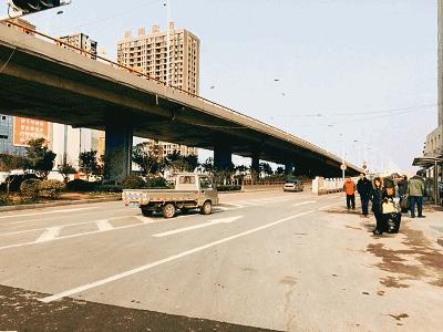 再看你一眼粤语歌,再看你一眼原唱完整版