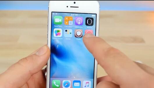 iphonese能刷双系统吗,iphone也能像安卓那样安装软件