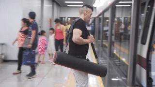 最新款电动折叠滑板车推荐,哪种电动折叠滑板车既便宜又好