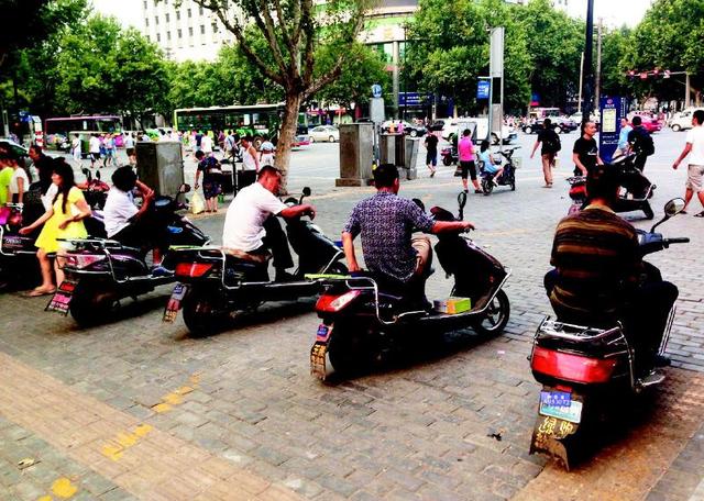 西安跑摩的去哪个地方好,西安现在还有跑摩的的吗