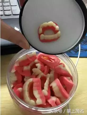 奇葩的零食卫生巾,奇葩零食卫生巾