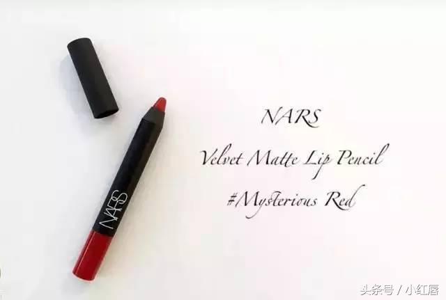 今年第一支口红ysl,迪奥口红999滋润颜色和普通正红色