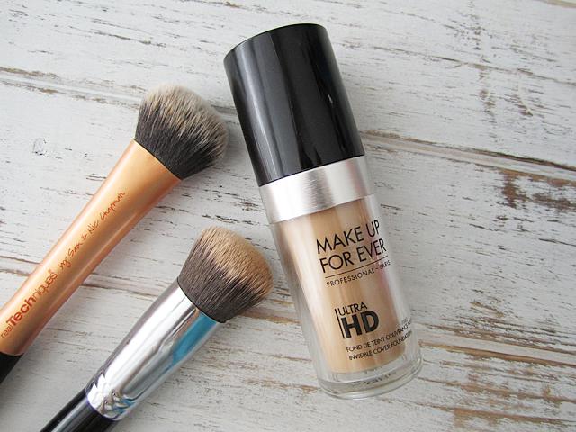 18年最火的粉底液,持妆不暗沉大牌粉底液排名亲测