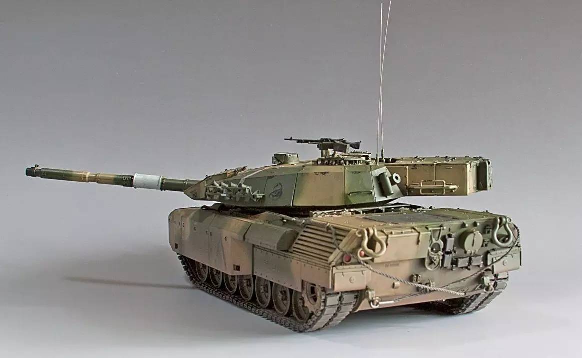 装甲无用论,装甲无用论导弹万用论