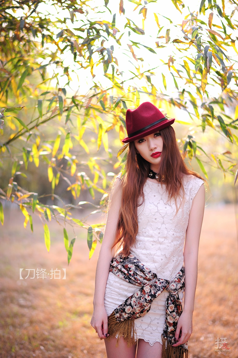 烈焰焚情,烈焰红唇娇艳欲滴