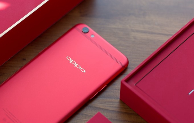 oppor9s特殊版 (oppor9s贺岁版)