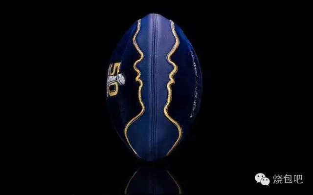 唯物｜情人节倒计时，去看50个潮牌出的超级碗纪念球，独一无二
