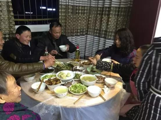 车主真实分享蒙迪欧,丰田威驰值得老百姓入手吗