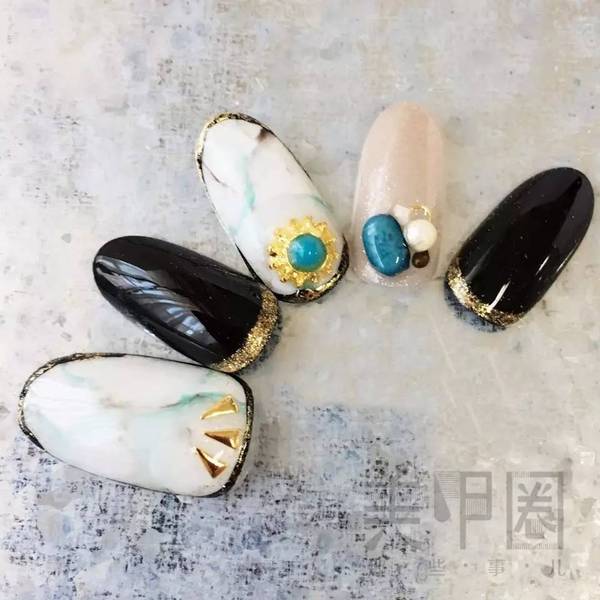 这个情人节，不做男朋友的乖乖女，只做自己的酷girl！