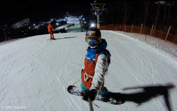 在滑雪场滑雪的过程是什么,乌鲁木齐滑雪场跨年