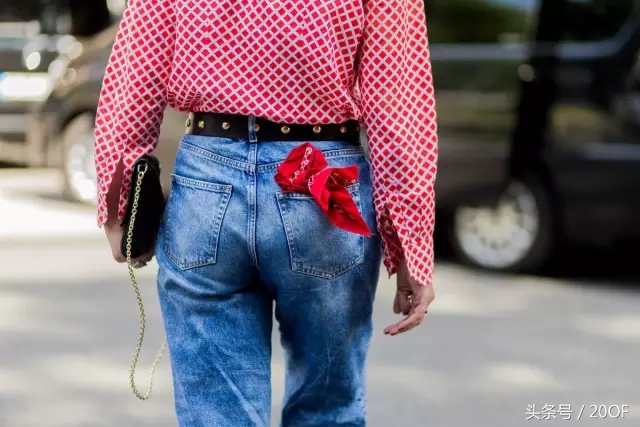 新年如何穿得好看又暖又时髦,新年穿大红大紫
