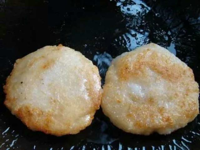 老家过年的糍粑,农村过年糍粑图片