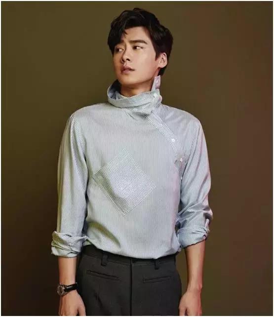 李易峰冬季穿搭风格大全,跟着明星学穿搭成熟秋冬男