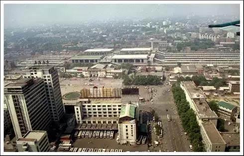 新中国发展的瞬间视频,中国新发展震撼视频