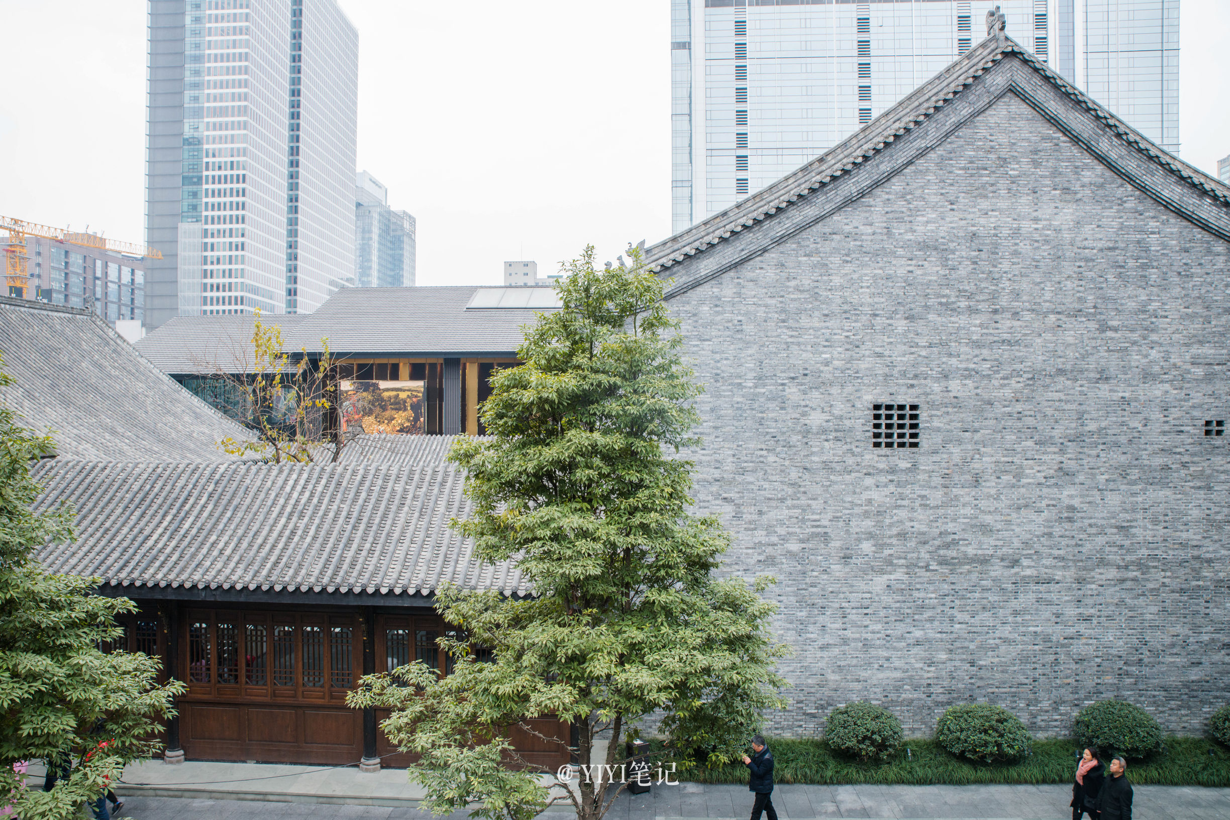 雾霾下成都,雾霾下的成都