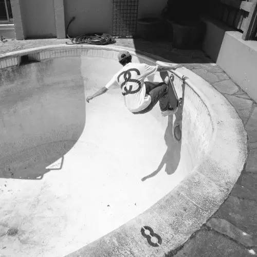 比supreme更值得入手的品牌有哪些,最值得买的supreme