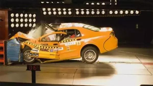 c-ncap碰撞测试皮卡,c-ncap碰撞测试标致