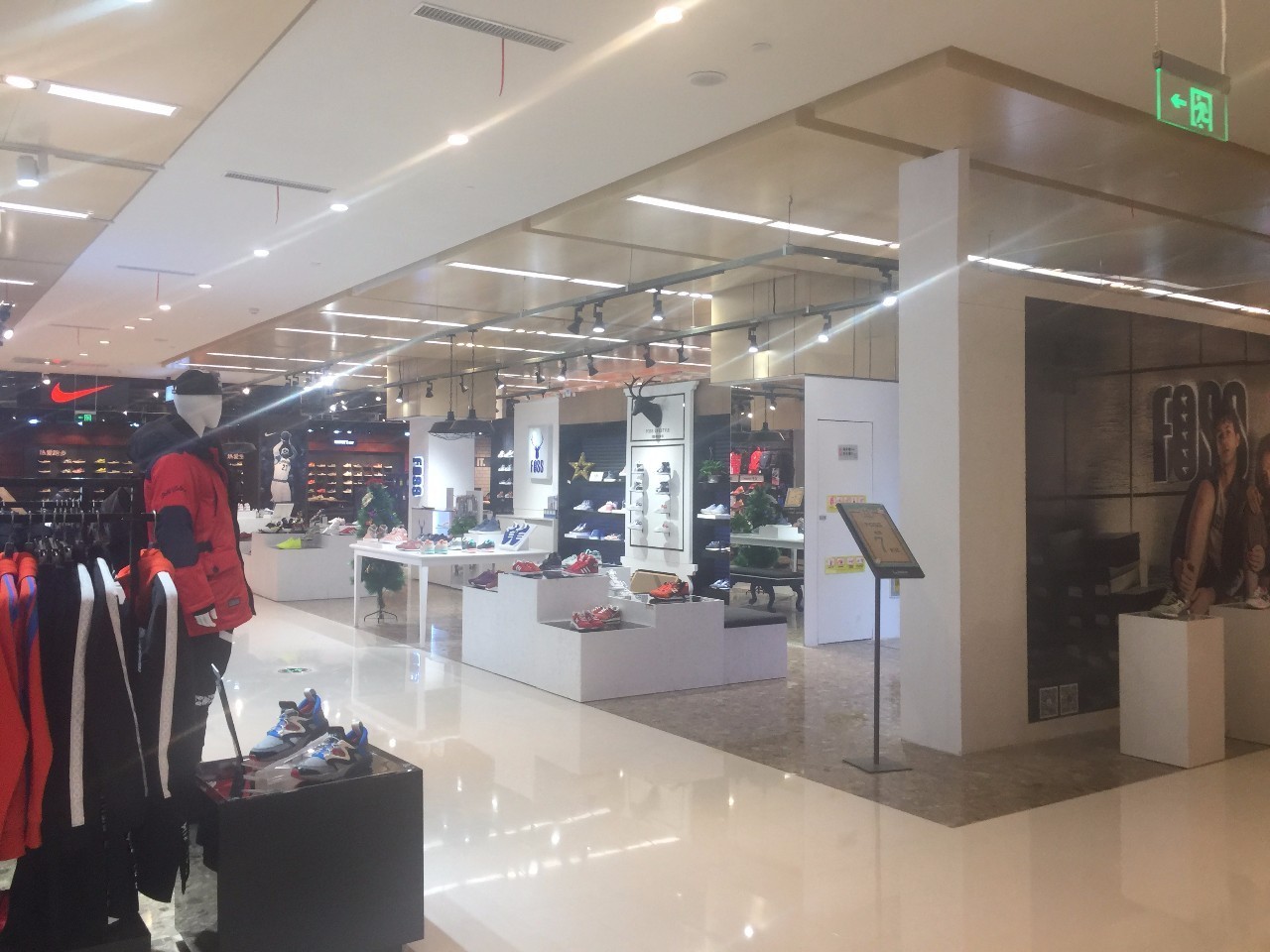 南京茂业天地都有啥,南京茂业天地现在人气怎样