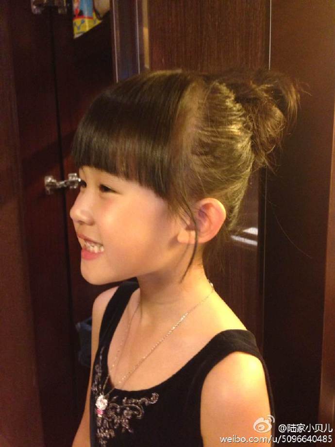 贝儿杨阳洋费曼摘菠萝,爸爸去哪儿贝儿杨阳洋费曼