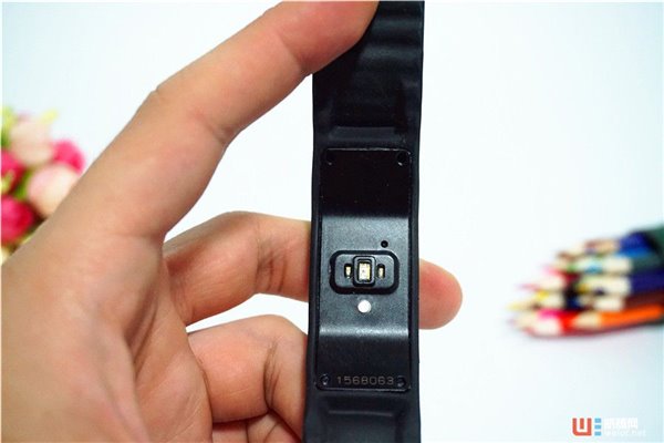 关心一下智能手表,hesvit手环评测