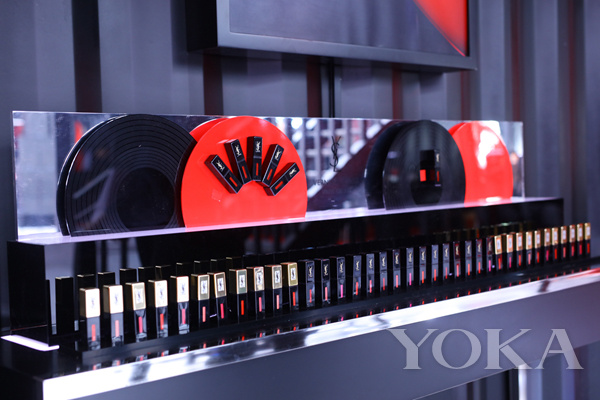 ysl黑盖丝绒唇釉212和黑管420,ysl圣罗兰唇釉黑管409412