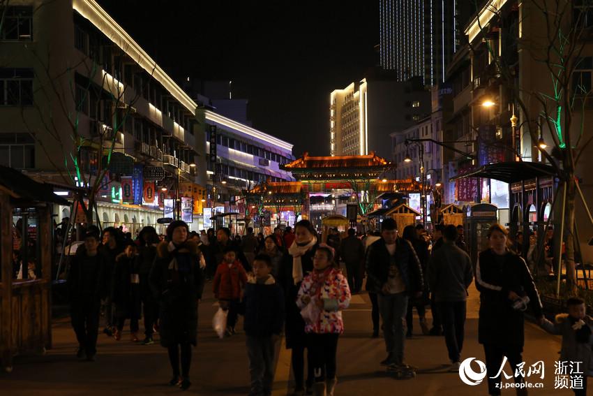 从横店影视城到鲁迅故里有多远,从东阳到横店影视城