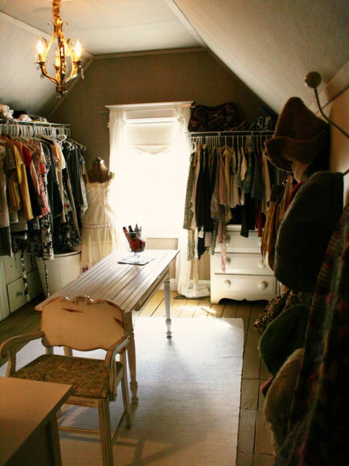 看完这个你才明白房子风水多重要,顶楼带阁楼的房子有什么优缺点