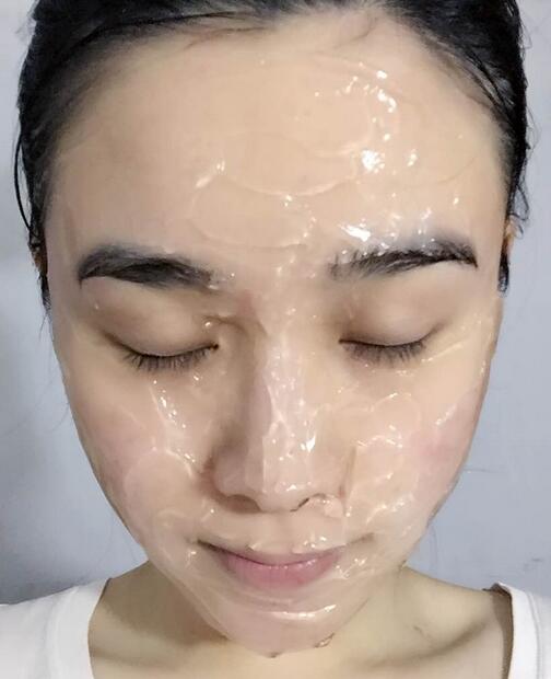 这个时候肌肤保养比什么都重要,肌肤护理与保养