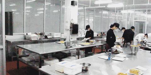 95%的中央厨房都在赔本，餐饮老板你还打算继续跳火坑？