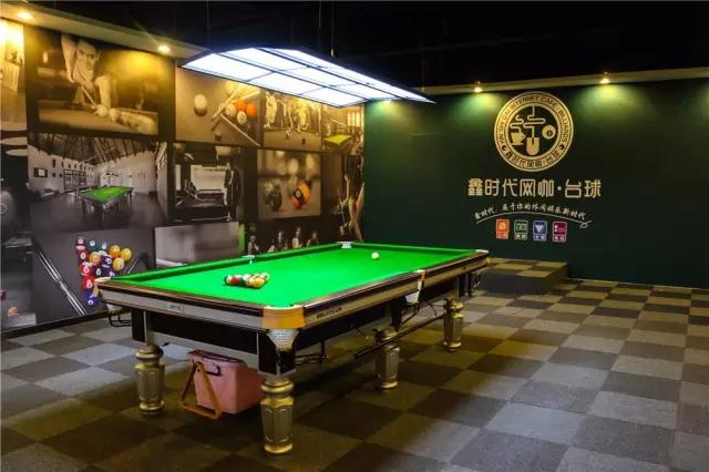 40寸曲面屏+全场乔氏台球桌，这恐怕是我在天津见过最牛的网咖