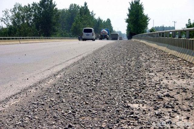 喷底盘装甲会堵塞车底排水孔吗,车底装甲有必要喷吗