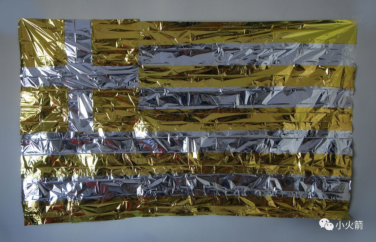 卫星上黄色膜是什么,卫星表面金色薄膜