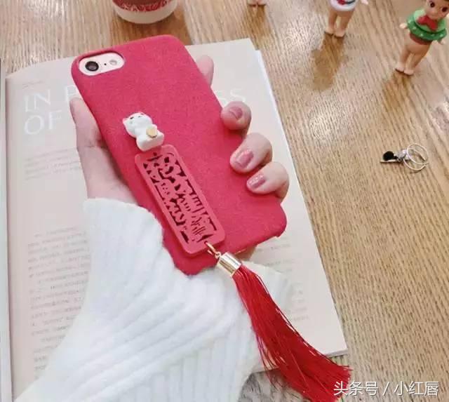 红色时尚单品带来开年好运,红色新年单品