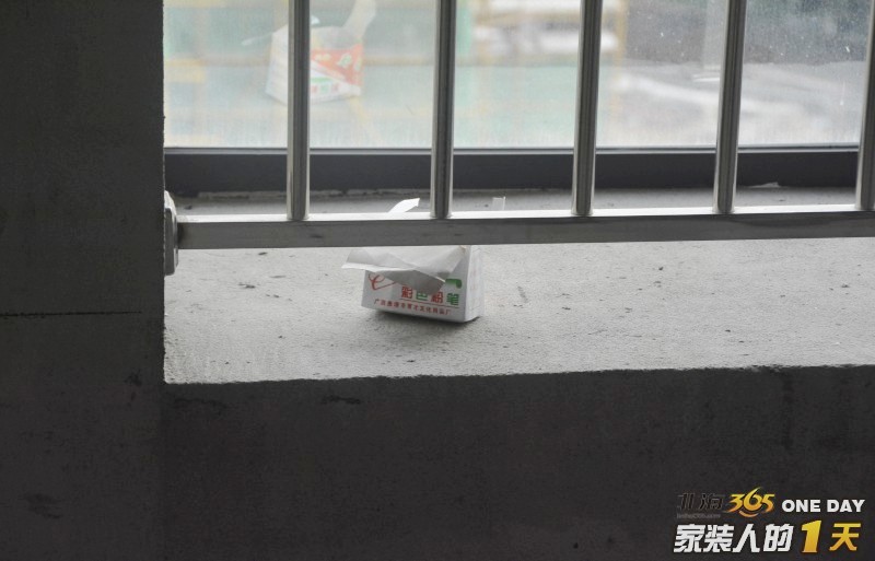 他拒绝业主抛出高薪去美国做工程监理的邀约，而是选择回北海