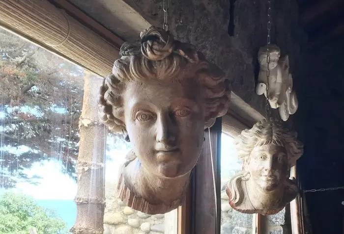 聂鲁达说,没有玩具我就没法活!那么,来看看大诗人怎么活的吧