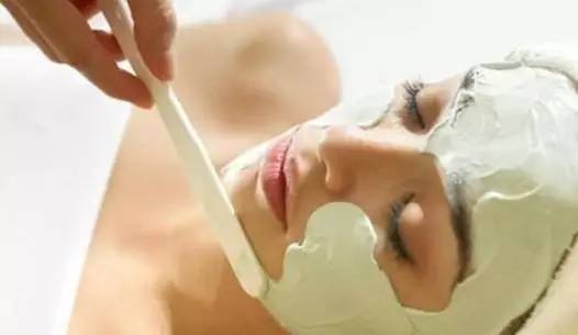 皮肤补水怎么都不够,要怎么补水才是正确的呢