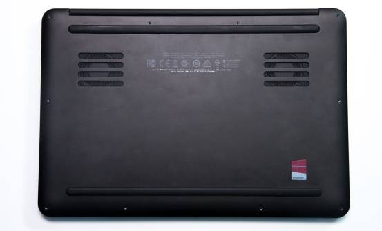 雷蛇灵刃152060测评,雷蛇买灵刃14还是灵刃15